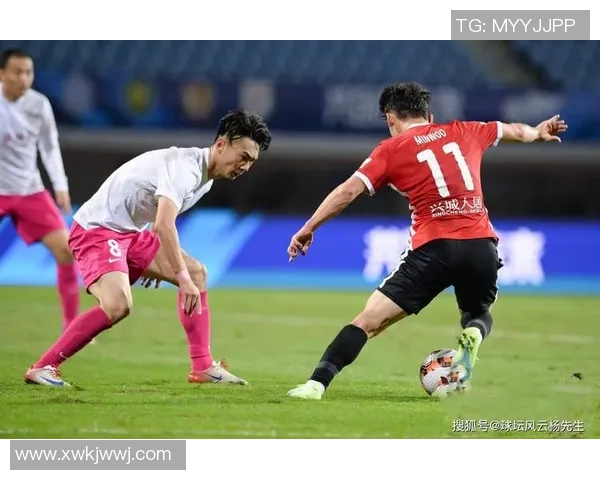 武汉排球队以92分稳居锦标赛积分榜首位竞争激烈引人关注