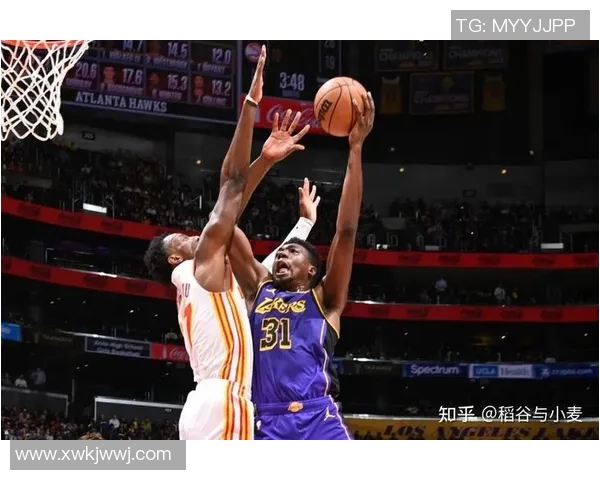 重庆足球队现状分析：从战绩到球员状态全面解读球队未来发展潜力