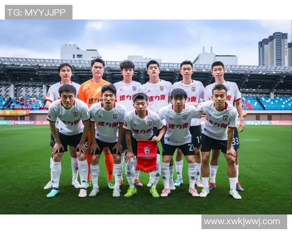 赛后分析：西安足球队与重庆足球队的战术意识与表现对比探讨